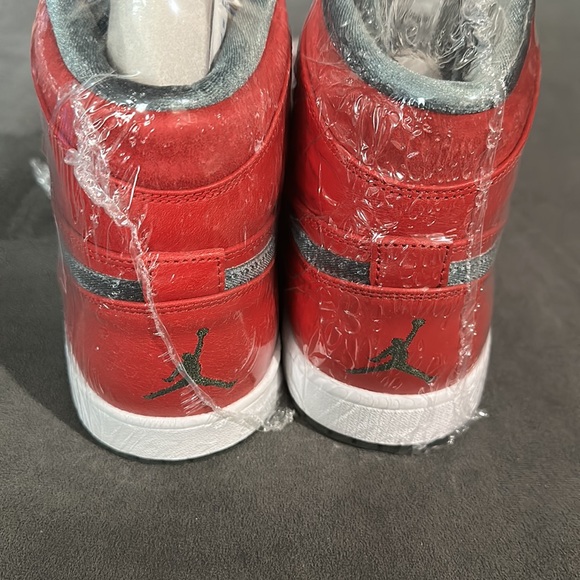 Nike Air Jordan 1 Gucci New Sz10.5 - Picture 4 of 7